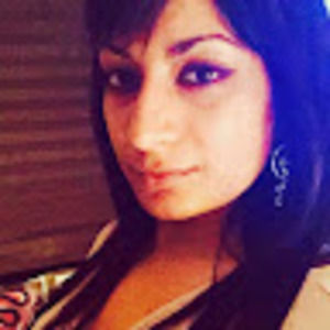 Meet your Posher, Sadaf